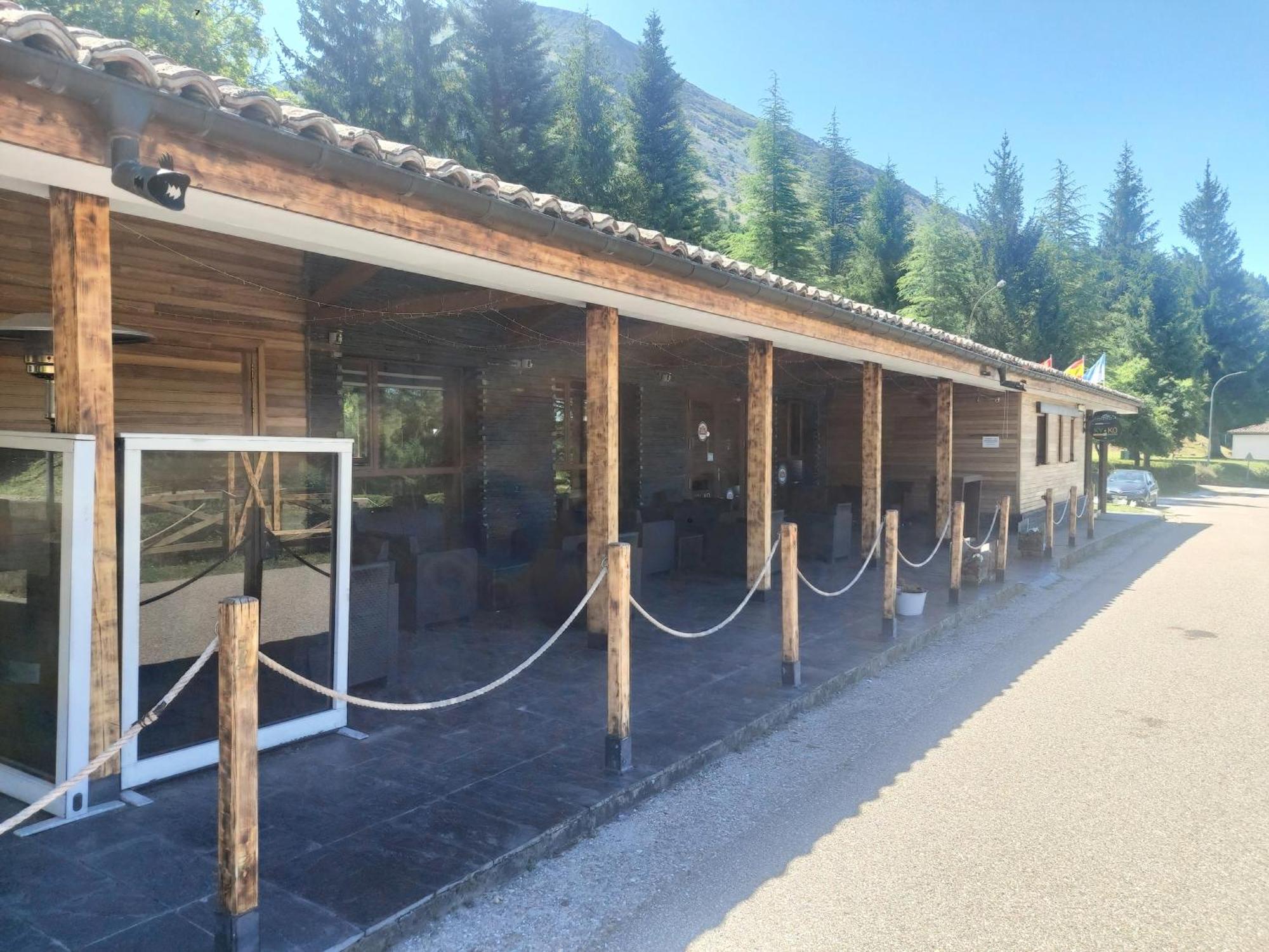 Kyomu Resort Velilla del Rio Carrion Екстер'єр фото
